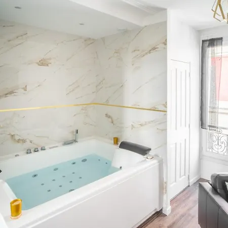 L'eclipse Paris, Avec Jacuzzi, A 10 Minutes Des Champs Elysees *