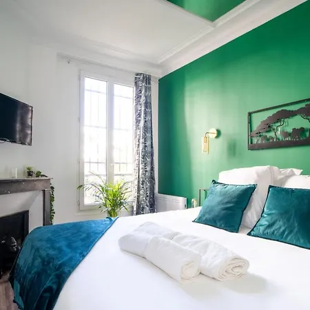 Apartment L'eclipse Paris, Avec Jacuzzi, A 10 Minutes Des Champs Elysees *